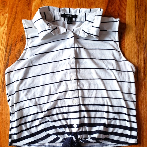 Forever21 crop top - Picture 1 of 4